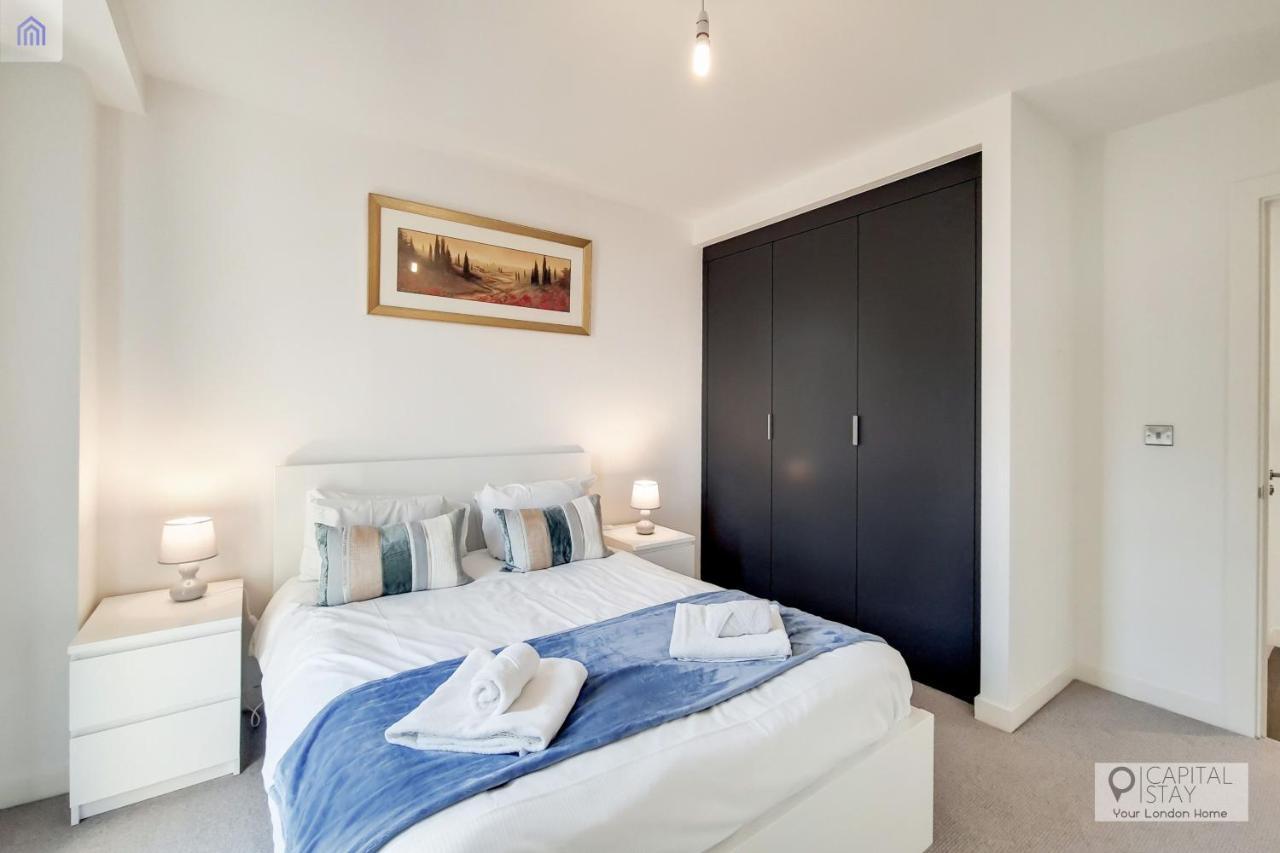 Deluxe One Bed Apartment By London Excel エクステリア 写真